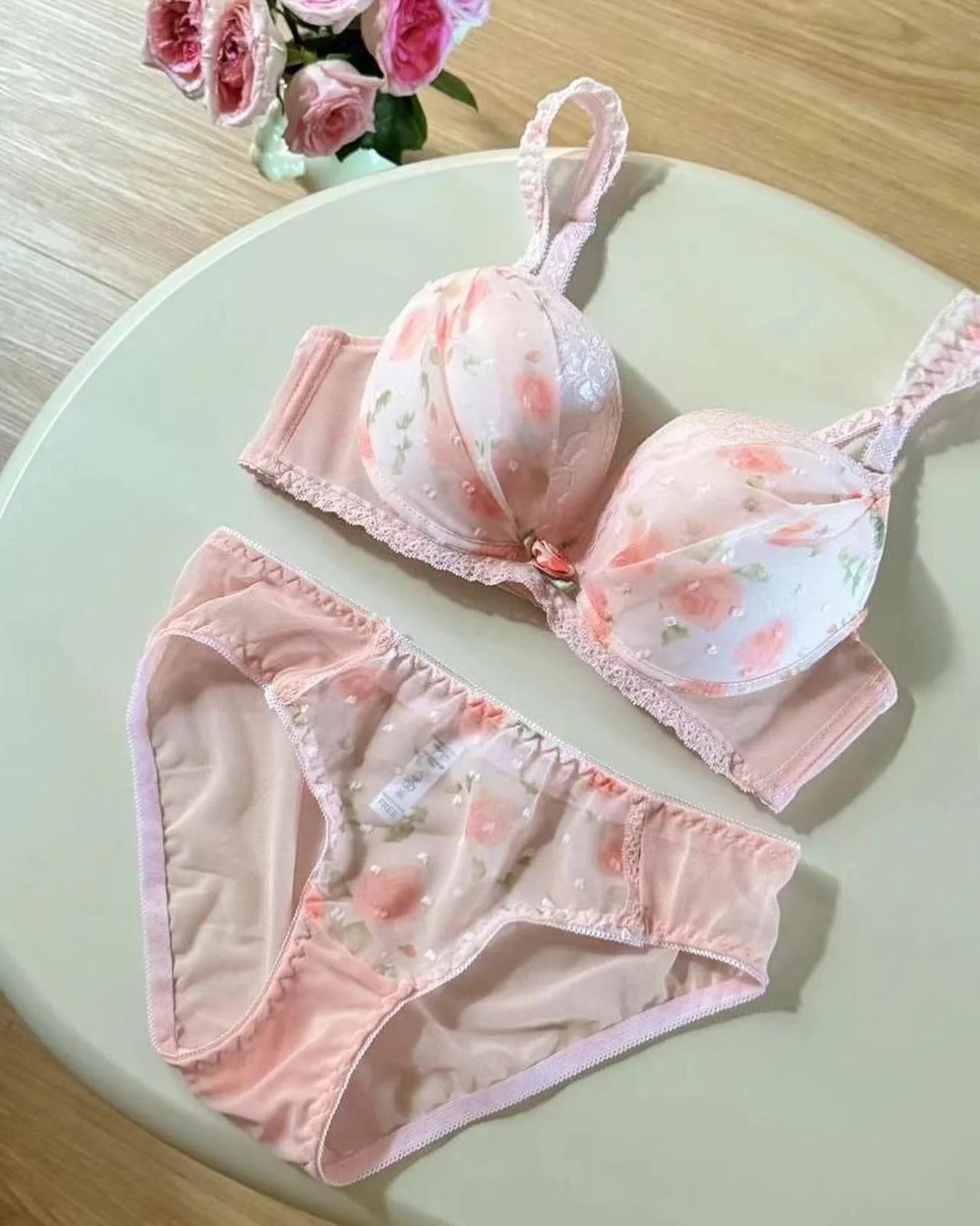 Cute Lace Flower Push-Up Bridal Set